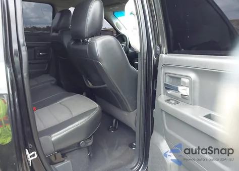 2010 Dodge Ram 1500 z USA, uszkodzony, nr VIN 1D7RV1GT0AS224847